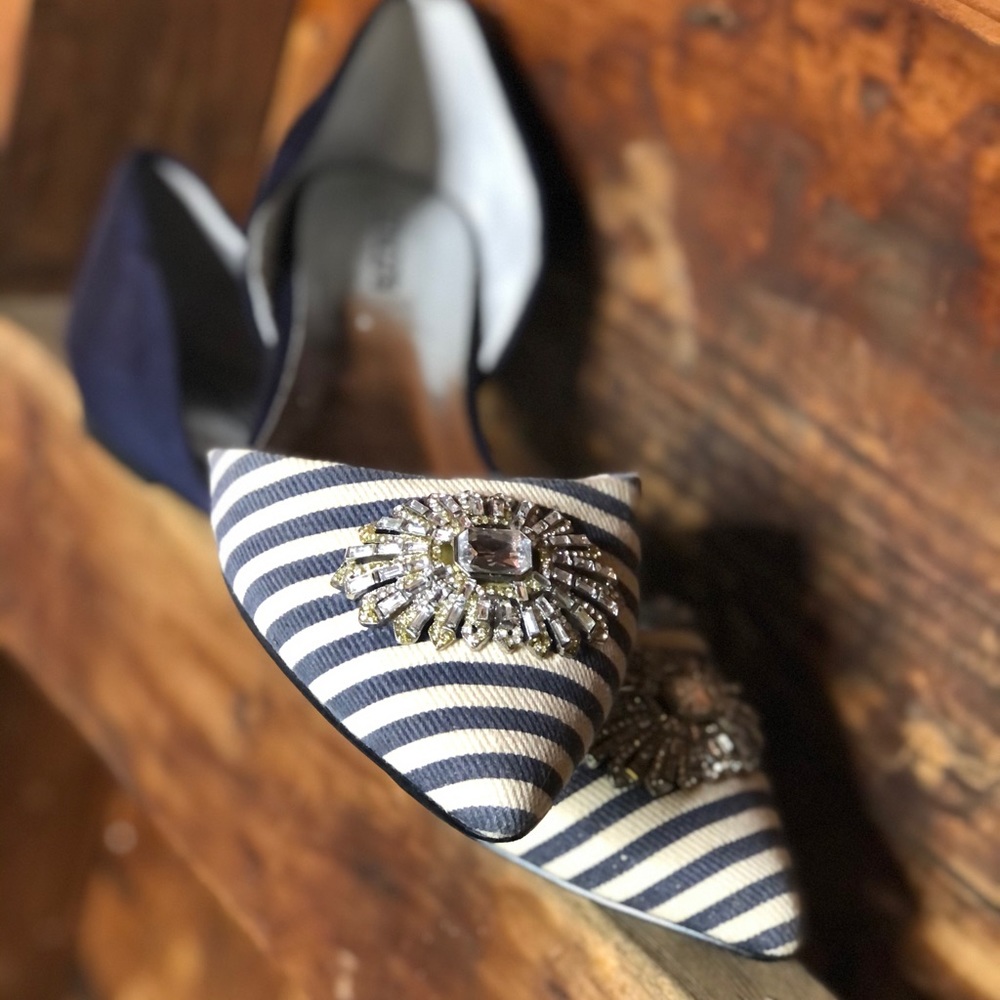 Chico's Linen Rhinestone Flat - Picture 2 of 4